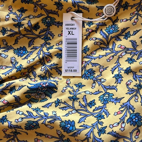 Max Studio Maxi Dress - Picture 6 of 6